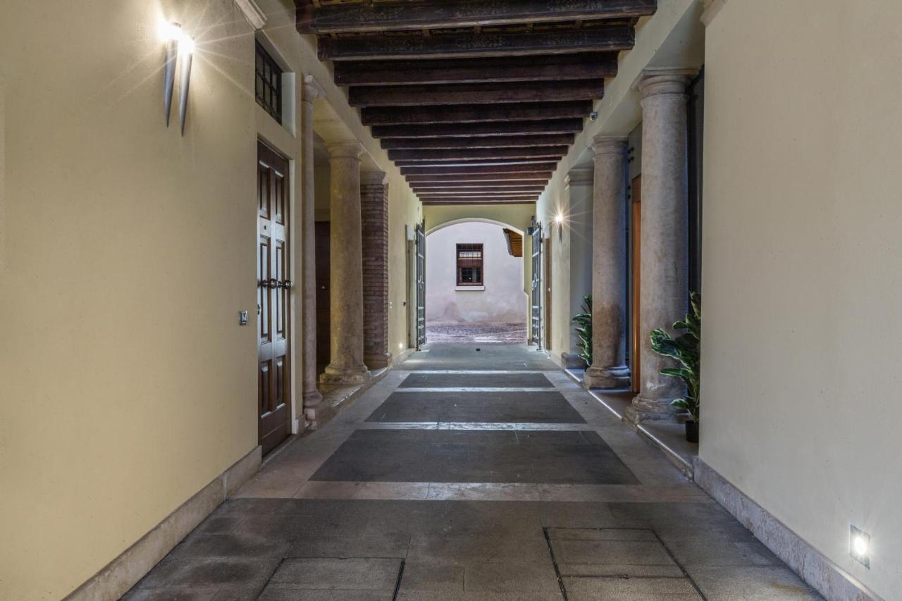 Palazzo Cavalli Pasquini Verona Exterior foto